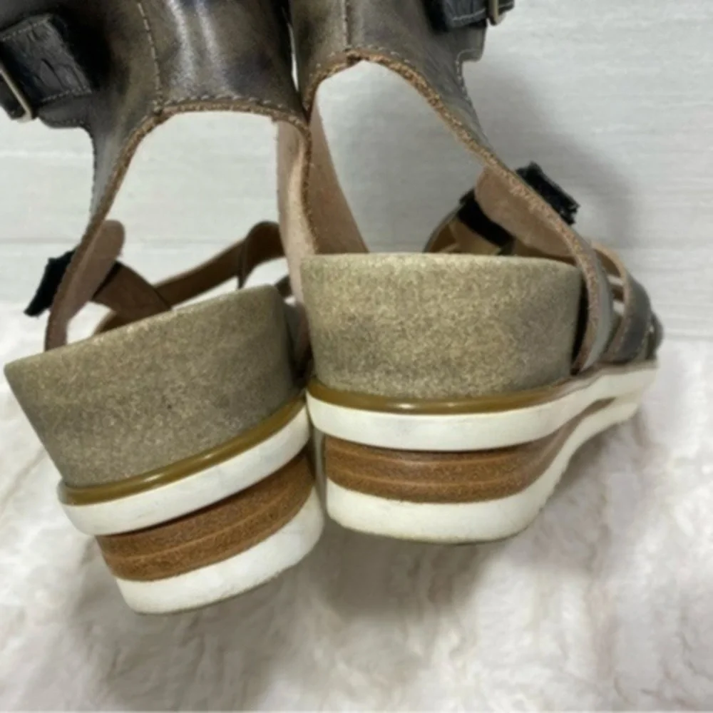 L'ARTISTE PLATFORM SANDAL Size 40 Color Black/Tan